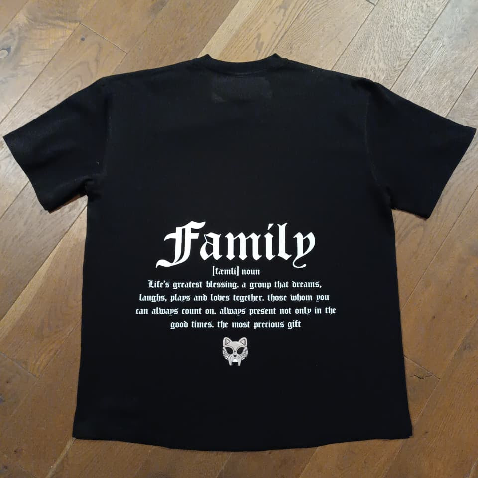 Family =R=” TEE