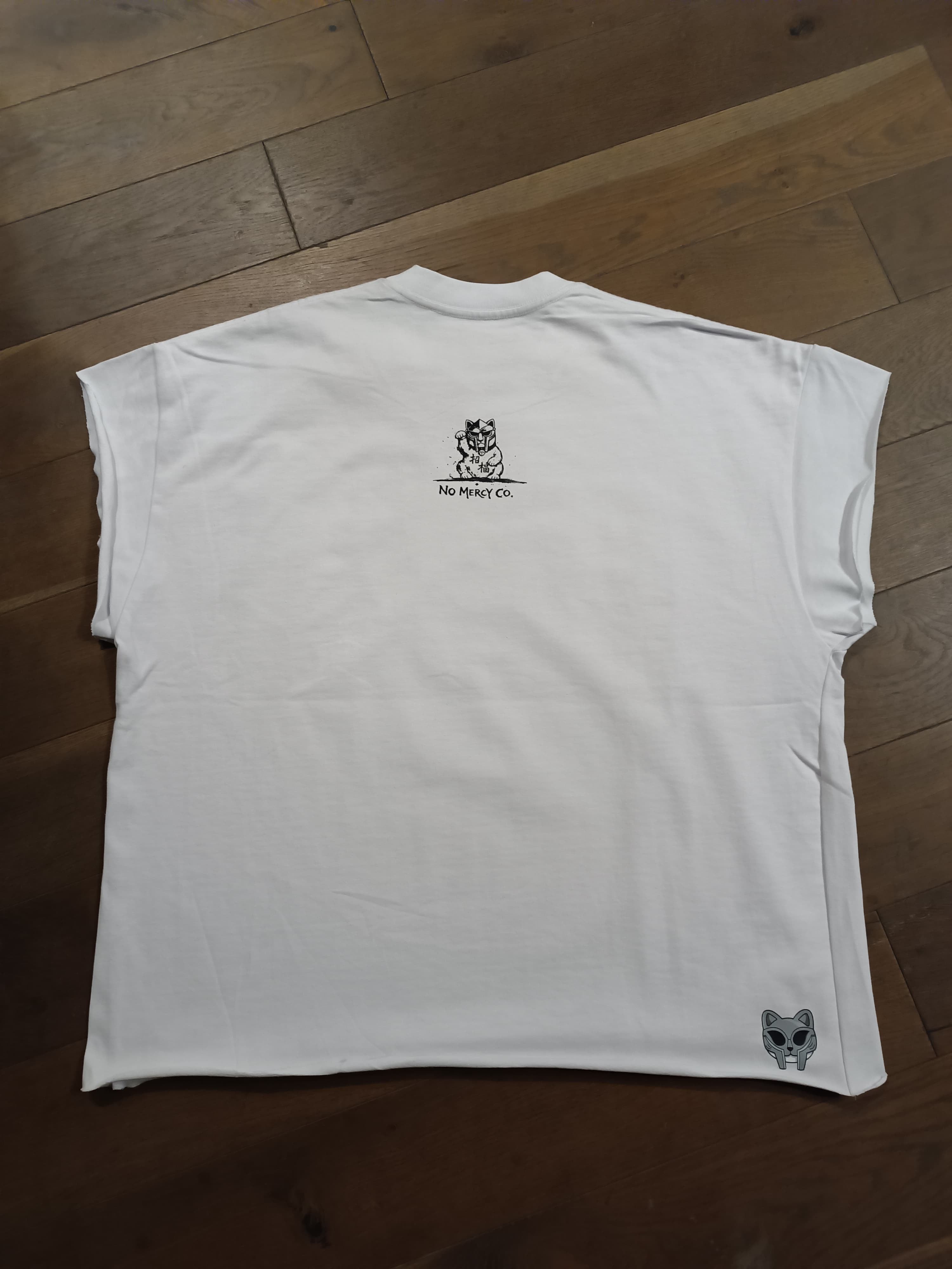 LUCKY YUN TEE
