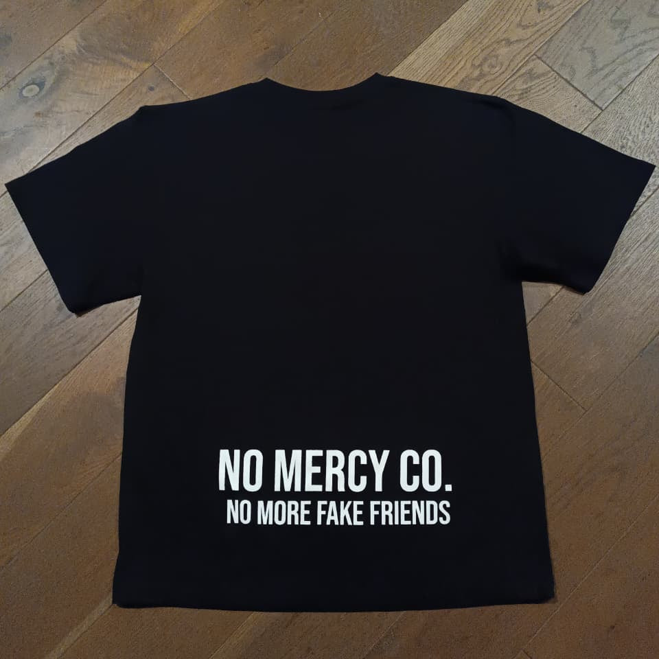 NO MORE FAKE FRIENDS – STATEMENT TEE
