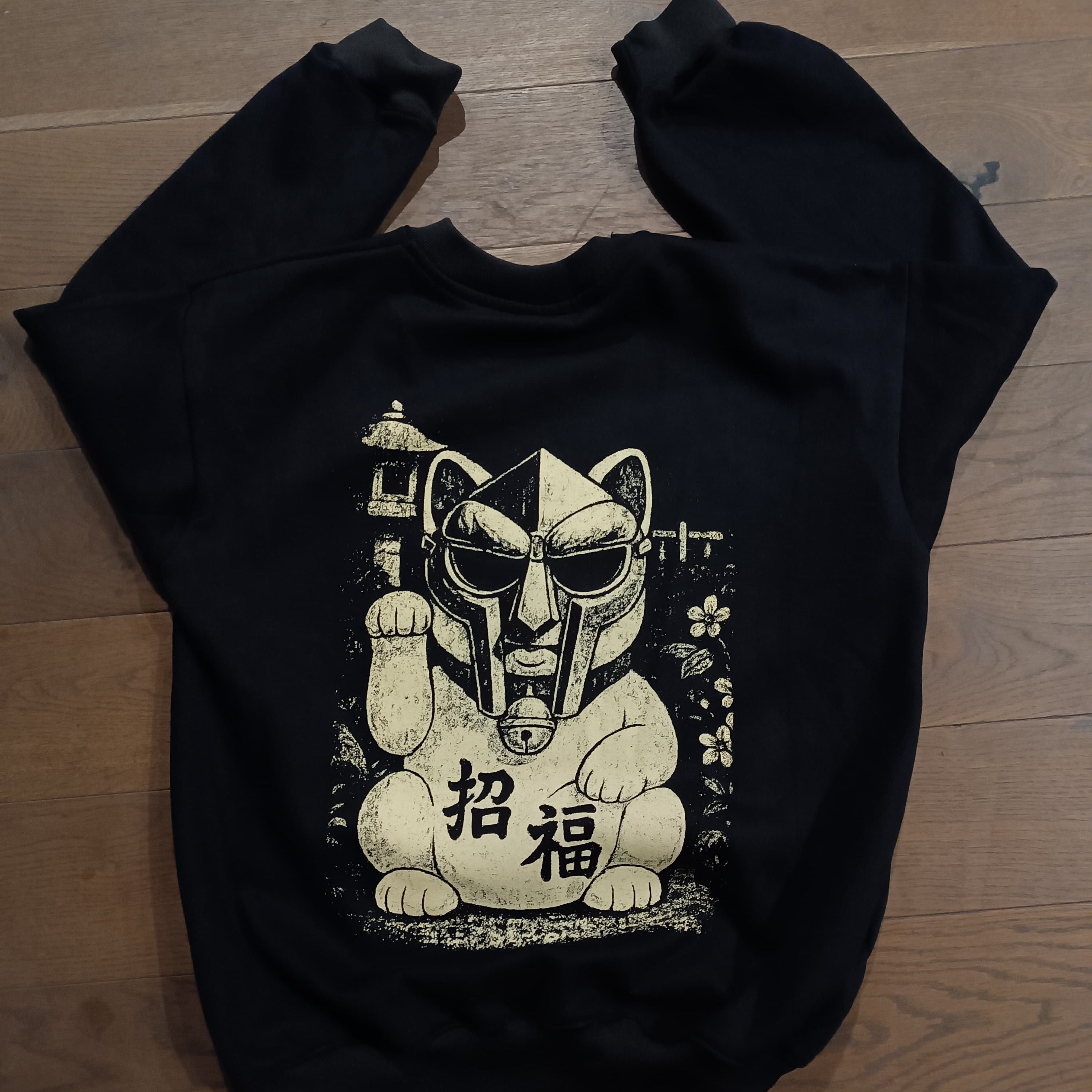 Yun-ji CrewNeck