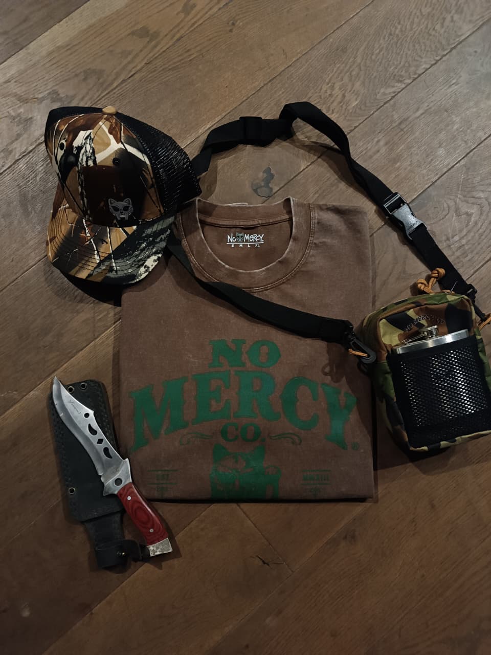 NO MERCY HERITAGE Tee