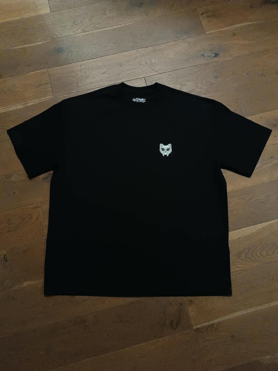 YUN LOGO tee
