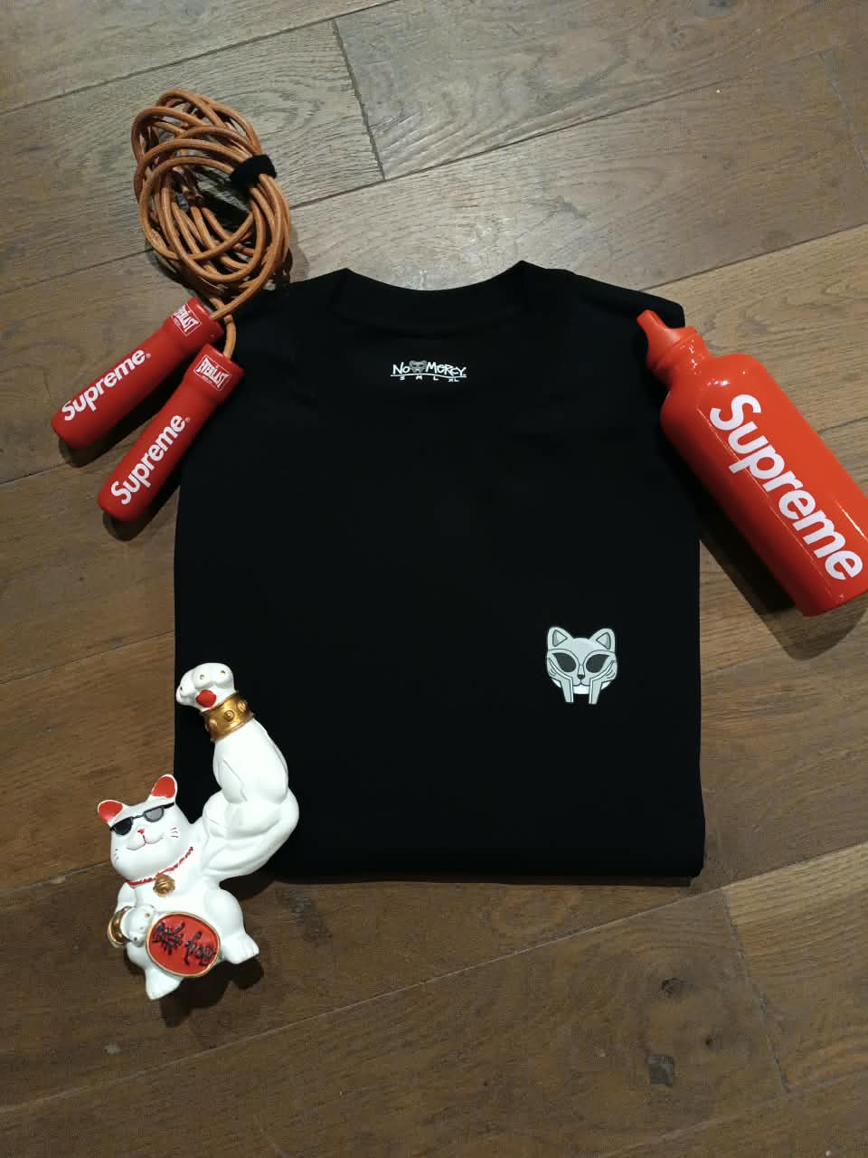 YUN LOGO tee
