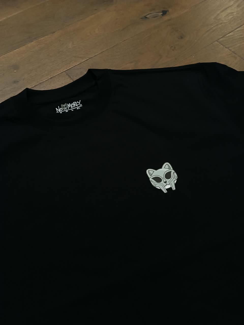 YUN LOGO tee